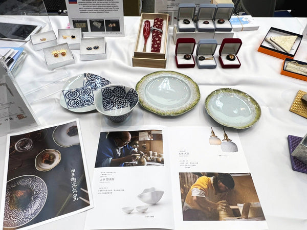 Products have been exhibited at foreign student Expo